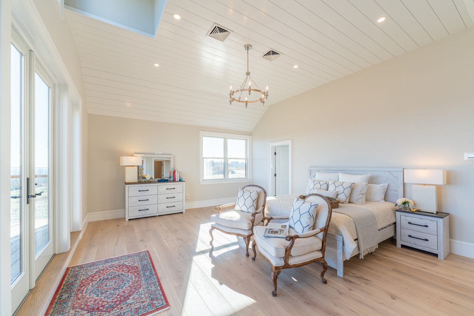 433 Vanderbilt-114