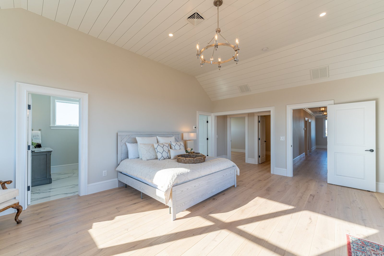433 Vanderbilt-123