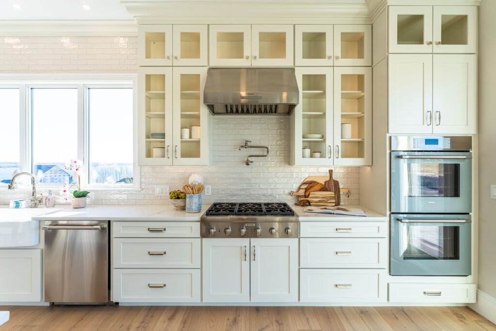 Professional Kitchen Cabinet Painting Service